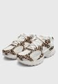 Tenis Lifestyle NIKE V5 RNR Marfil de Nike