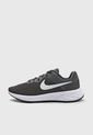 Tenis Running Gris Oscuro-Blanco Nike Revolution 6 NN de Nike