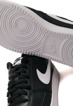 Tenis Lifestyle Negro-Blanco Nike Court Vision Lo
