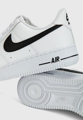 Tenis Lifestyle Blanco-Negro Nike Air Force 1-07 one Force