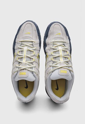 Tenis Lifestyle NIKE P-6000 Beige Claro