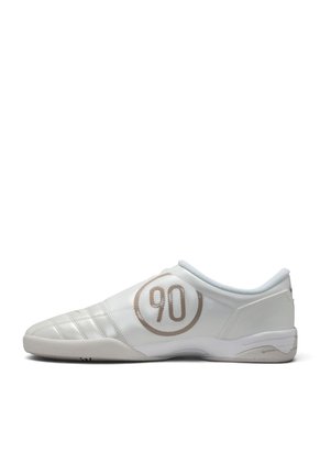 Tenis Nike Total 90 Hombre-Blanco Plateado