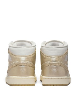 Tenis Nike Wmns Air Jordan 1 Mid Se V2 Mujer-Blanco/Dorado