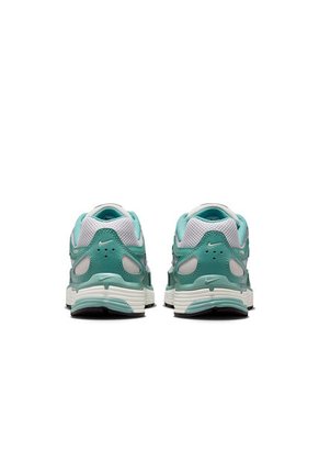 TENIS NIKE MUJER BV1021-010 P-6000 Talla 9.5