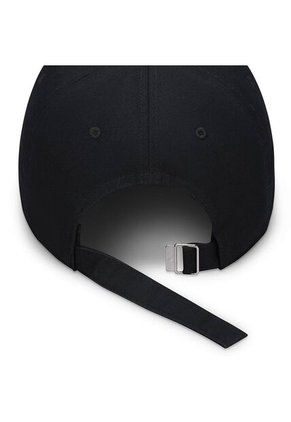 GORRA NIKE FD5181-013 Talla M-L