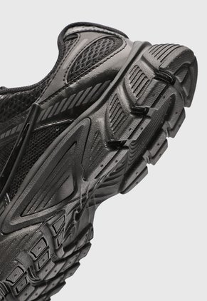 Tenis NIKE V5 RNR Negro