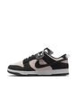 Tenis Hombre Lifestyle Nike Dunk Low Retro SE Negro de Nike
