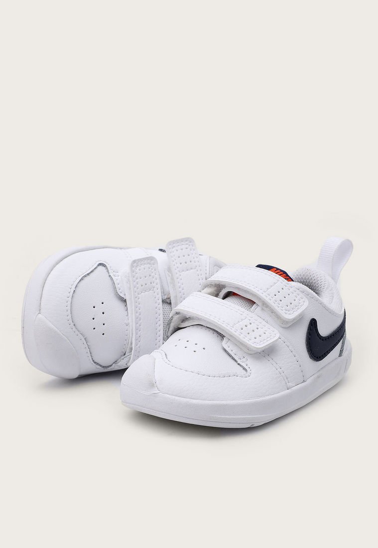 tenis nike blancos para colegio