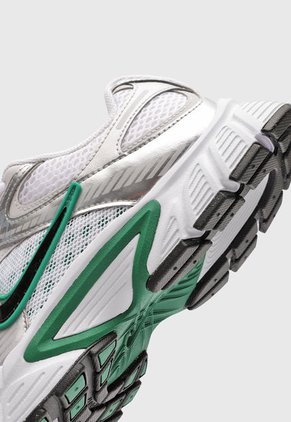 Tenis NIKE V5 RNR Blanco