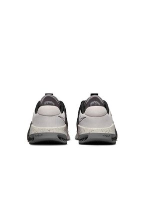 Tenis Nike Metcon 9-Gris