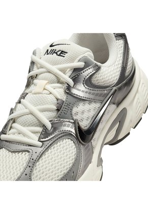 Tenis Nike V5 RNR Hombre