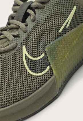 Tenis Training Verde Oliva-Negro Nike Metcon 9