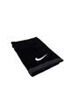Toalla Nike Medium Fundamental-Negro de Nike