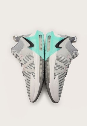 Tenis Basketball Gris-Verde Menta Nike LeBron Witness 7