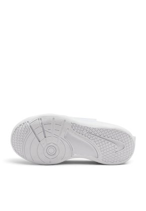 Tenis Nike Omni Multi-Court Ps Niño-Blanco