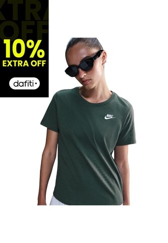 Camiseta Nike W Nsw Club Ss Tee Mujer-Verde Nike