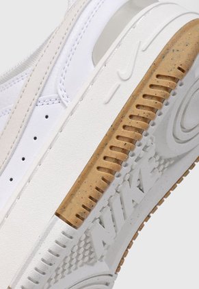 Tenis NIKE Gamma Force Blanco