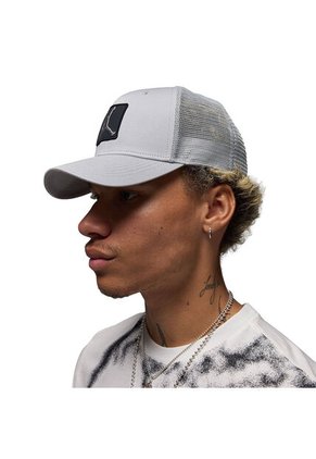 GORRA NIKE FZ0774-077 Talla M-L