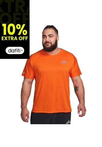 Camiseta Nike Solar Chase-Naranja Nike