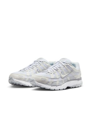 Tenis Nike Wmns  P-6000 Mujer-Gris
