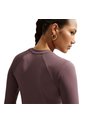 Camiseta Manga Larga Nike Chill Knit Mujer-Vinotinto de Nike