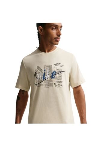 Camiseta Nike Tee Std Celebrate Brnd Hombre-Caqui Nike