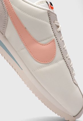 Tenis NIKE Cortez Marfil