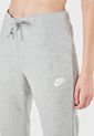 Jogger Gris-Blanco Nike Sportswear Club Fleece de Nike