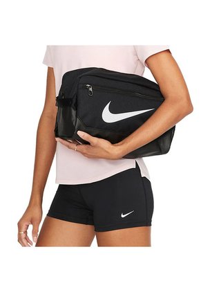 Guayera Nike Brasilia 9.5-Negro