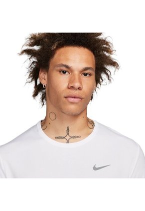 Camiseta Manga Larga Nike Df Uv Miler Top Ls Hombre-Blanco