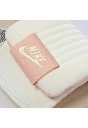 Sandalia Nike Offcourt Adjust Slide Mujer