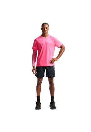 Pantaloneta Nike Miler 7Ul Hombre-Negro