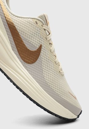 Tenis NIKE Revolution 8 Amarillo