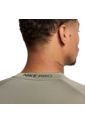 Camiseta Nike Pro Hombre-Verde de Nike