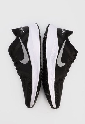 Tenis Running Negro-Blanco Nike Quest 4