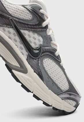 Tenis NIKE V5 RNR Blanco