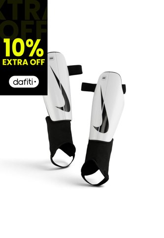 Canilleras Nike Charge Hombre-Blanco Nike