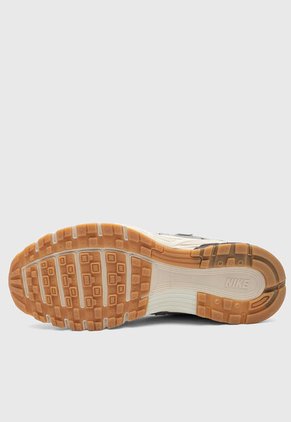 Tenis NIKE P-6000 Gris
