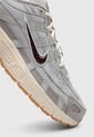 Tenis NIKE P-6000 Gris de Nike