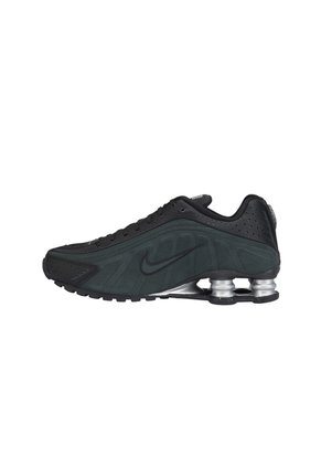 TENIS W HOX R4 2 NIKE