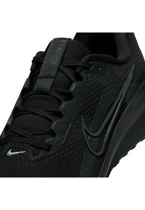 Tenis Nike Downshifter 13 Core Hombre-Negro