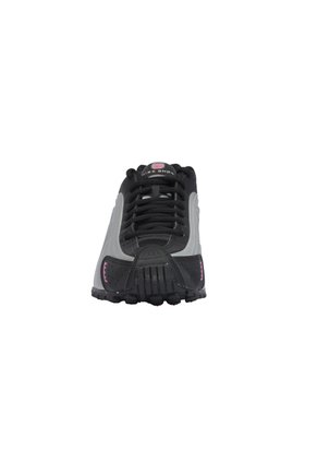 TENIS W HOX R4 NIKE