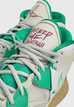 Tenis Basketball Marfil-Verde-Cafe Nike Kyrie Infinity