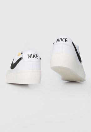 Tenis Lifestyle Blanco-Negro-Gris Nike Blazer Low Plataforma