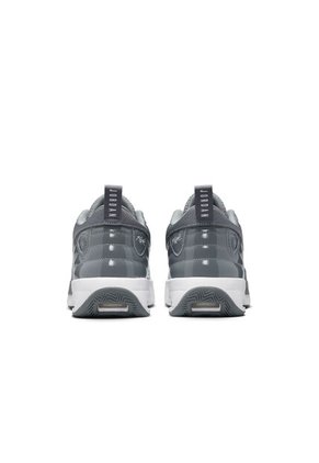 Tenis Nike Jordan Max Aura 6 Hombre-Gris