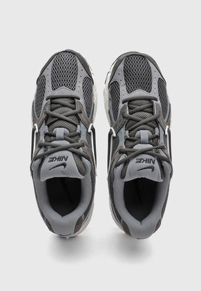 Tenis Lifestyle NIKE V5 RNR Negro