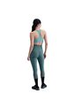 Top Nike Swoosh Medium Support Mujer-Verde de Nike