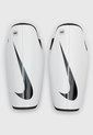 Canilleras Fútbol NIKE Charge Blanco de Nike