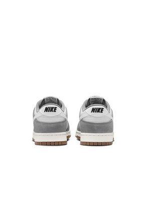 Tenis Hombre Nike Dunk Low Retro SE Gris