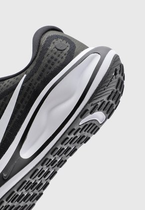 Tenis Running NIKE Journey Run Negro